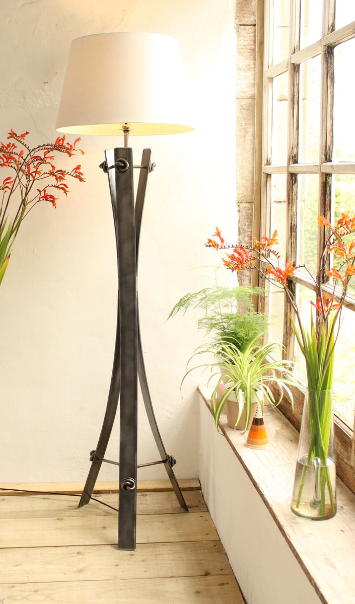 Villalba 84 tree floor shop lamp